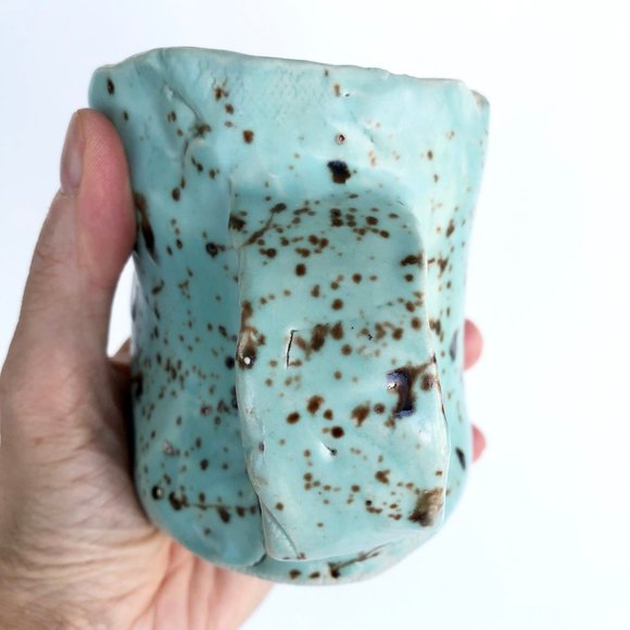 Handmade Ceramic Mug with Abstract Pattern - Picture 3 of 12